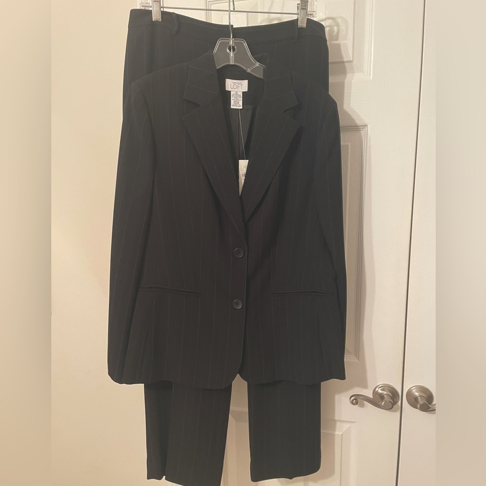 NWT LOFT Black Pin Striped two piece pant suit and blazer